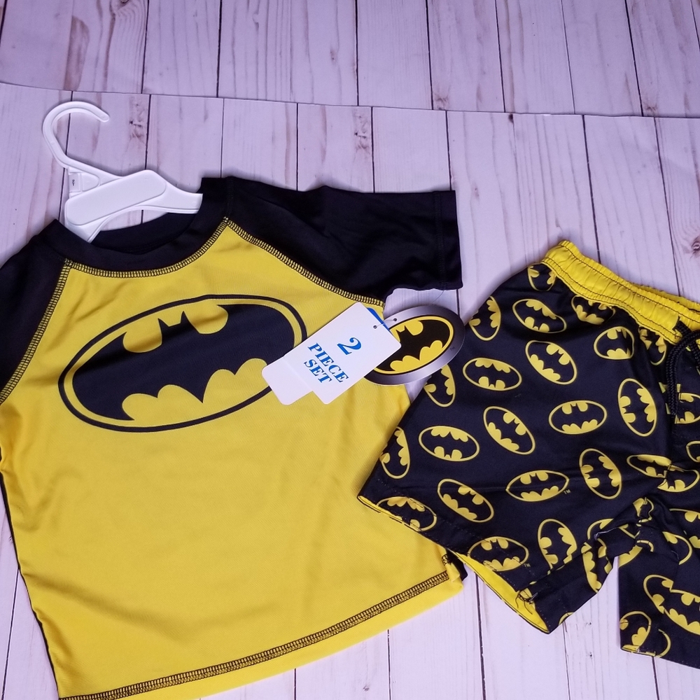 Size 2T / two piece batman swim set boys